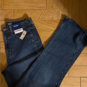 NWT Old Navy Women's Studded Blue Straight Jeans sz 6